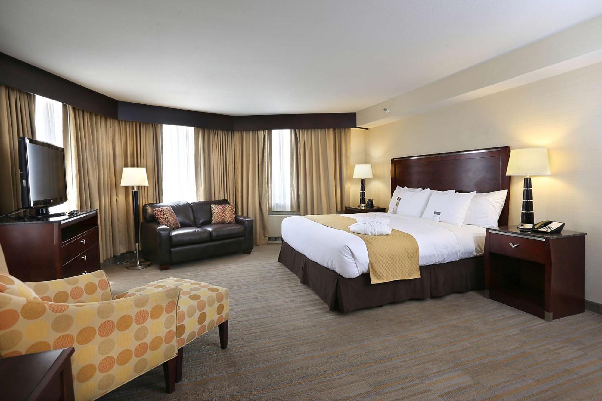 Doubletree By Hilton Hotel Denver - Торнтън Екстериор снимка